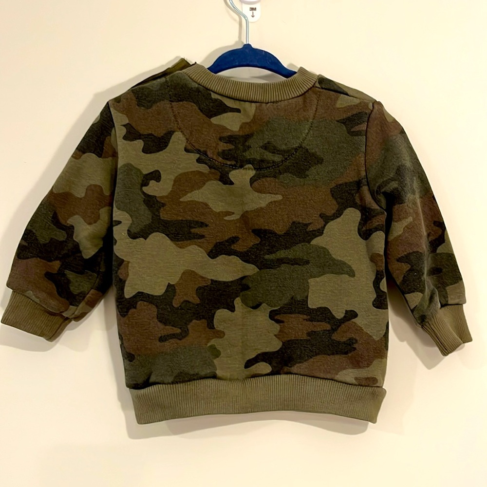 HURLEY Infant 12mo Shark Bite Camo Crewneck Sweatshirt Cotton Blend Like New - Picture 6 of 6